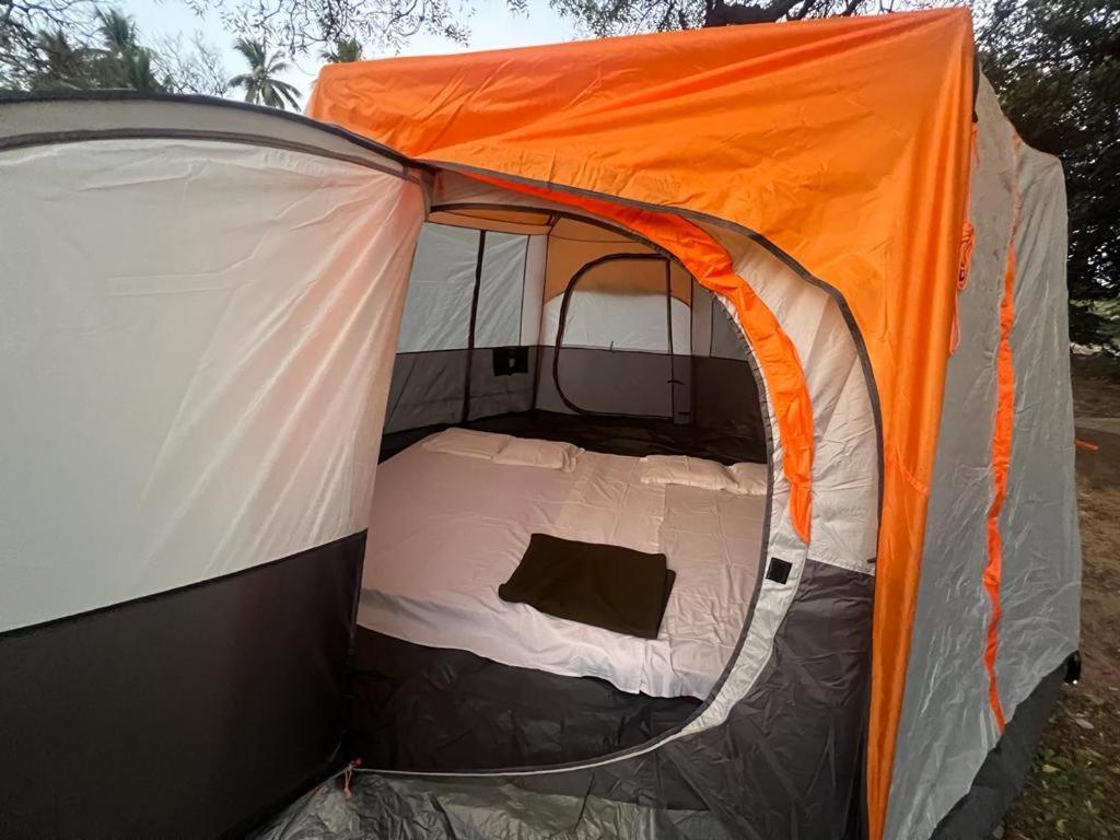 Leo Wodden Resort Hampi Eksteriør billede