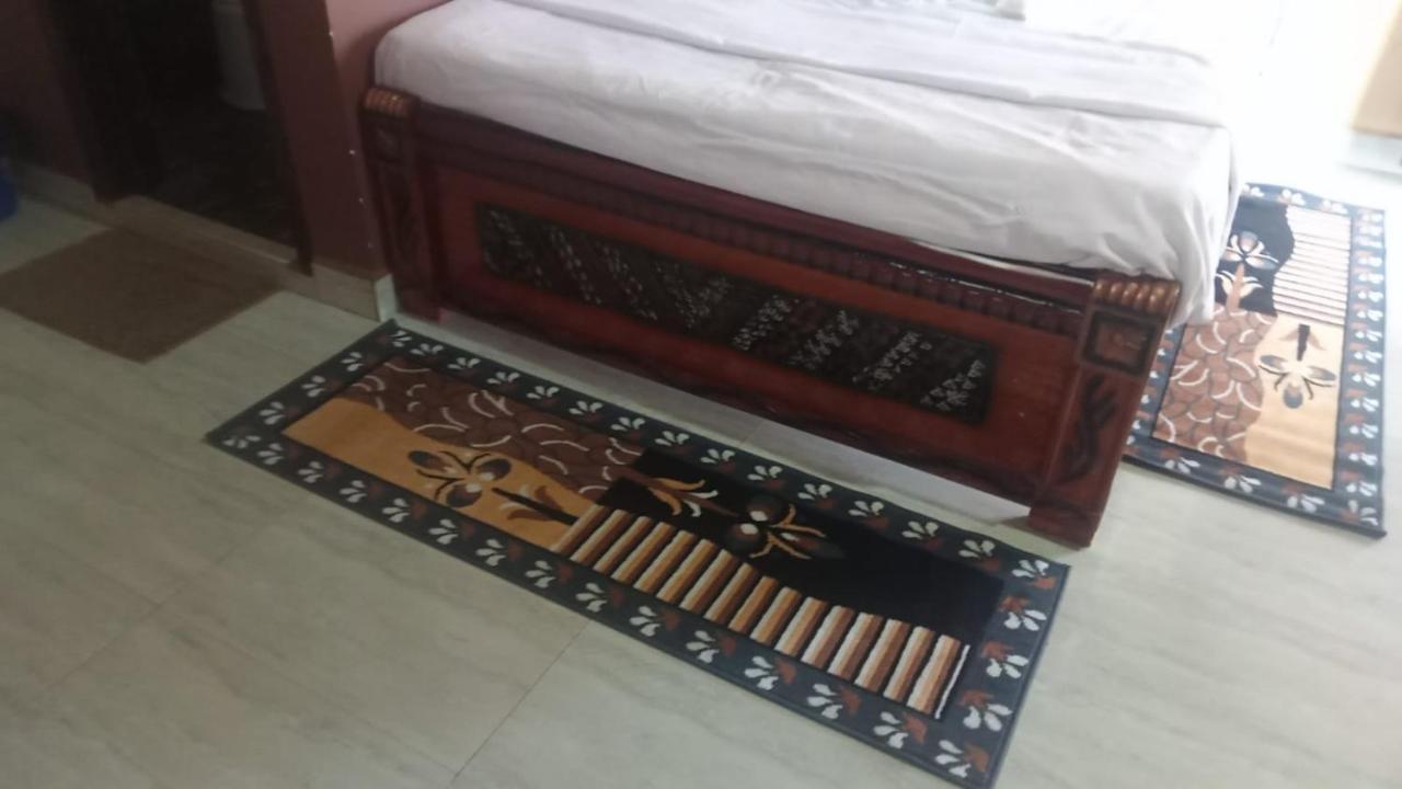 Leo Wodden Resort Hampi Eksteriør billede