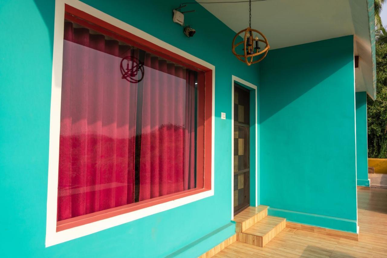 Leo Wodden Resort Hampi Eksteriør billede